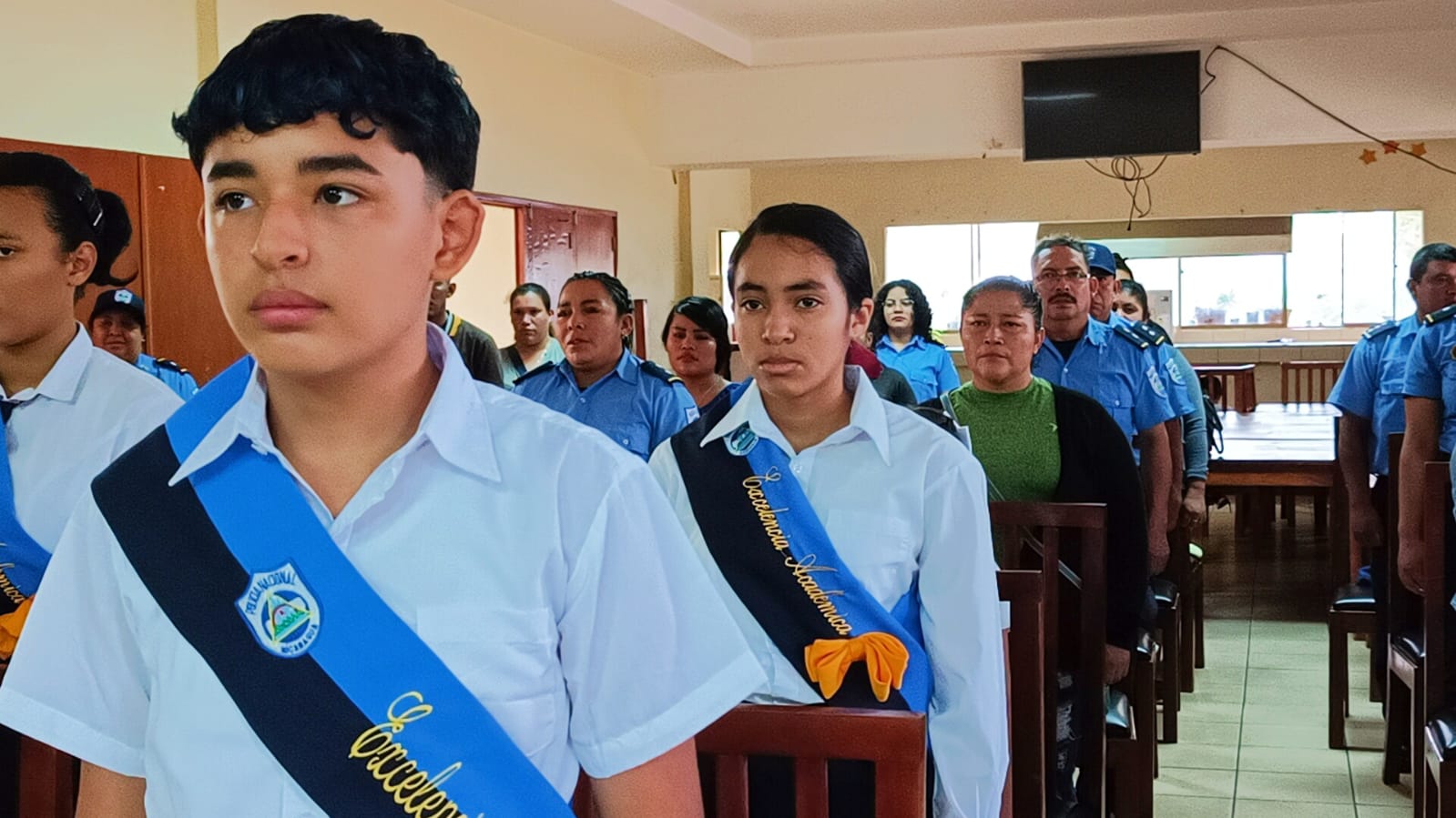 Nueva Segovia Hijos De Polic As Reciben Paquetes Escolares