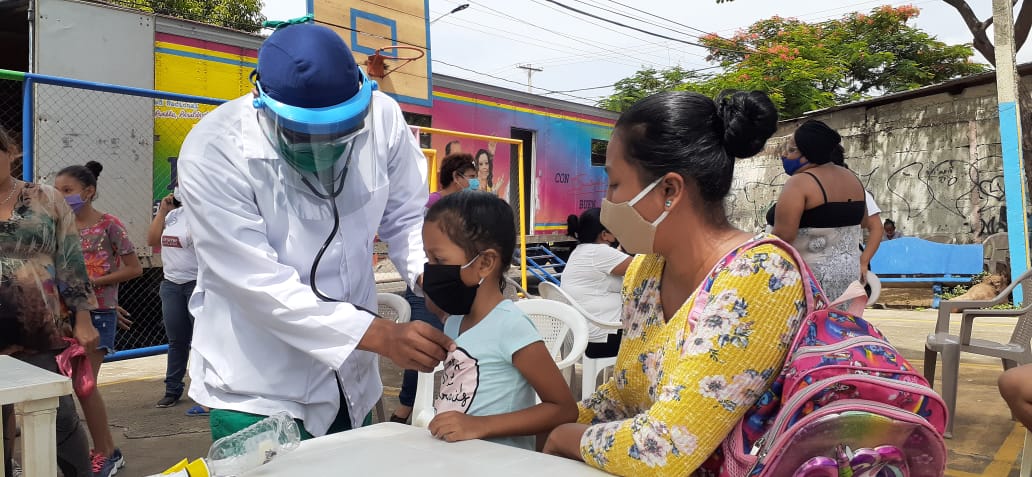 Pobladores de Batahola Norte reciben consultas y medicamentos gratuitos