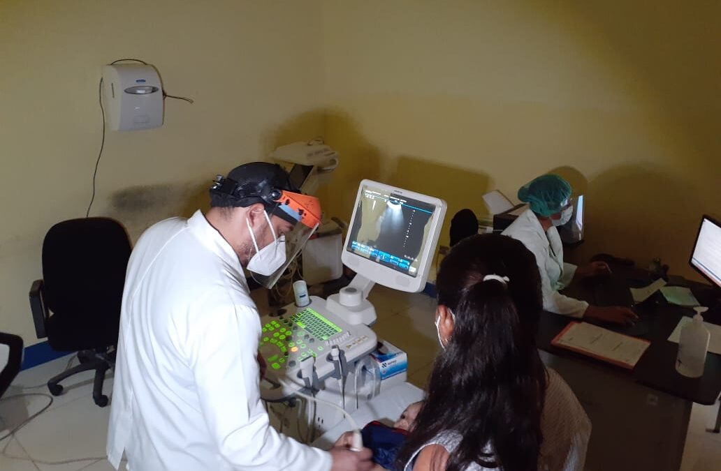Nicaragüenses se benefician con jornada de ultrasonidos gratuitos