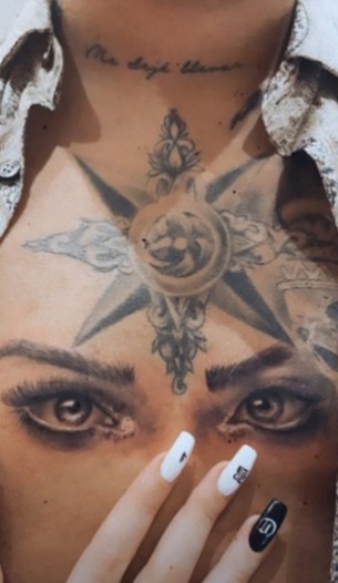 Christian Nodal se tatuó los ojos de Belinda