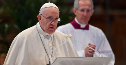 Papa Francisco acepta renuncia del obispo norteamericano acusado de abuso sexual