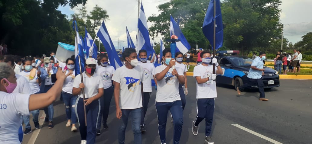 Estudiantes reciben la antorcha de la libertad Centroamericana en Managua
