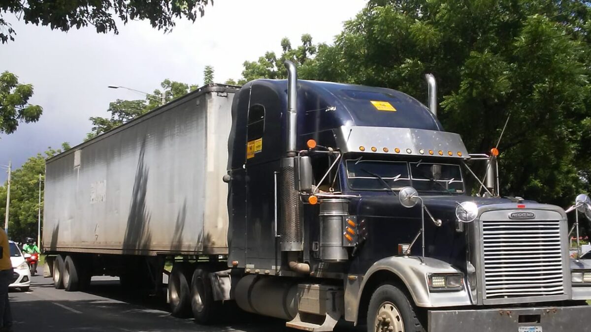 Asociación de Transportistas Nicaragüense pide no enviar mercancía a Costa Rica