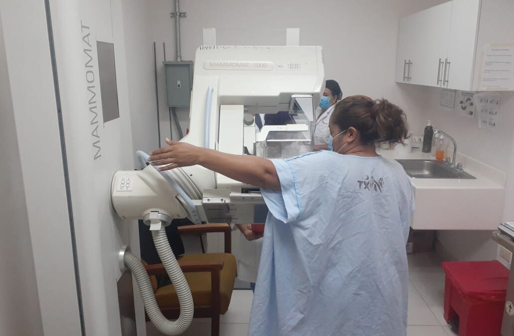Jornada gratis de mamografías se realizan en el Hospital Bertha Calderón
