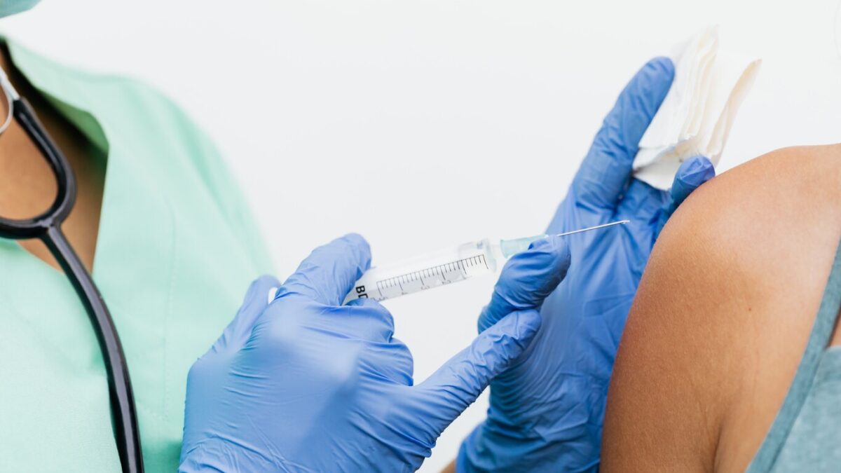 Vacuna contra el VIH se aplicará a 150 voluntarios en México