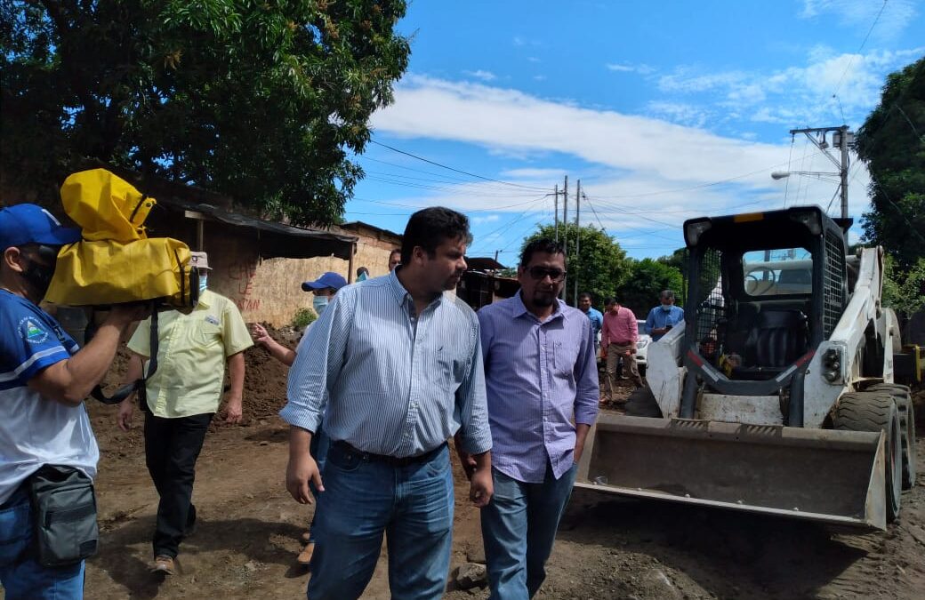 Avanza construcción de caja puente en barrio San Judas de Managua