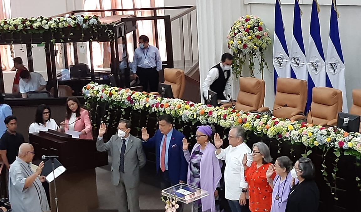 Asamblea Nacional de Nicaragua reelige junta directiva