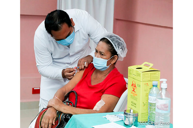 Gobierno da a conocer programación de vacunas contra la Covid-19 de Semana Santa