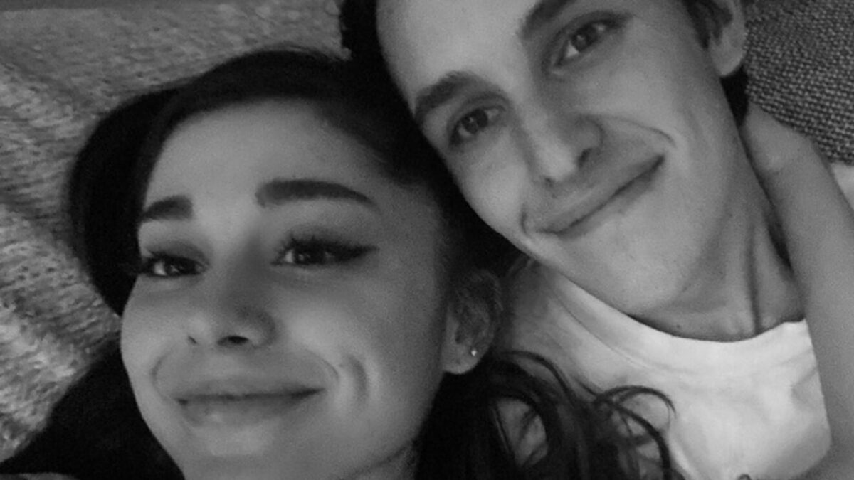 Ariana Grande contrae nupcias con Dalton Gómez - Canal 2