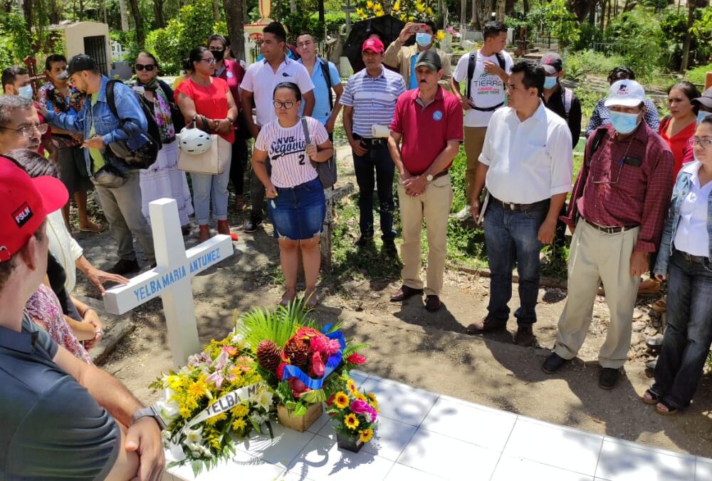 Homenaje a los héroes y mártires de la Columna Guerrillera Jacinto Hernández