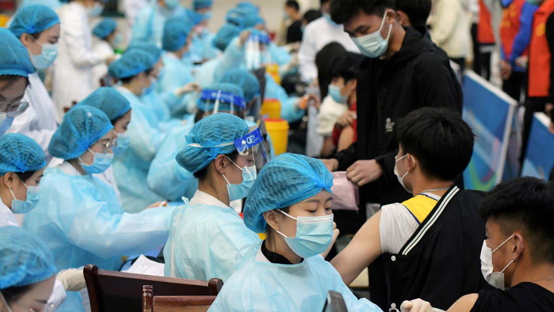 China primer país en aplicar 1 mil millones de vacunas contra la Covid-19