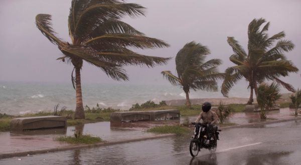 Tormenta Tropical Elsa deja daños millonarios en Jamaica