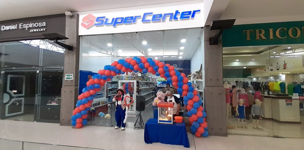 Inauguran cuarta sucursal de la tienda SúperCenter