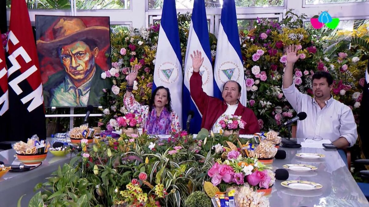 Frente Sandinista elige a Daniel Ortega y Rosario Murillo como fórmula presidencial