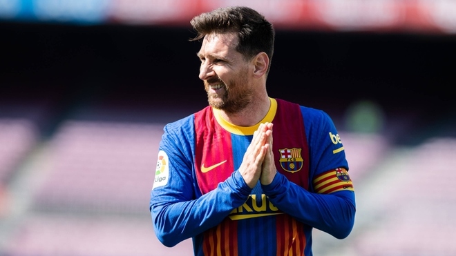 Messi llega a Barcelona y podría firmar su renovación en las próximas horas