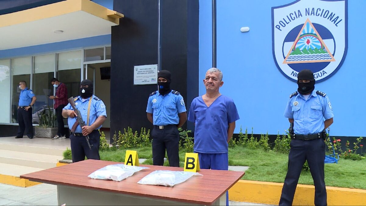 Policía Nacional detiene a ciudadano y le ocupa más de dos kilos de cocaína en Managua