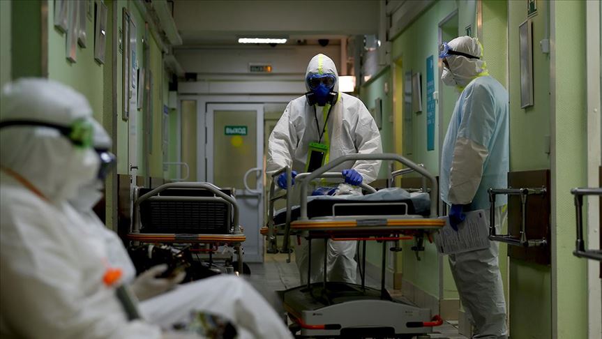 Paciente infectado con la Covid-19 contagia a más de mil personas en Rusia
