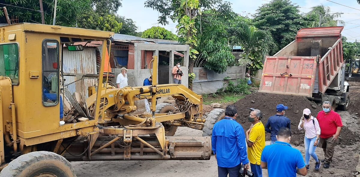 Avanzan obras de mejoramiento vial en el barrio Hialeah de Managua