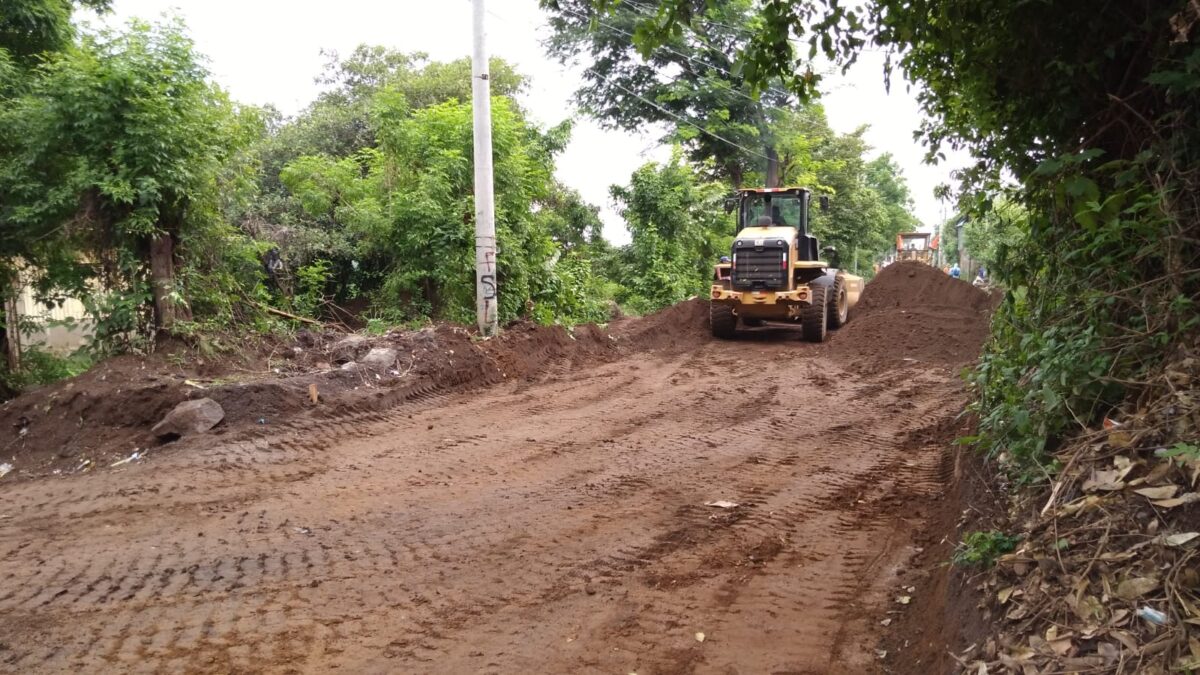 Mejoran nueve cuadras en el barrio William Galeano de Managua