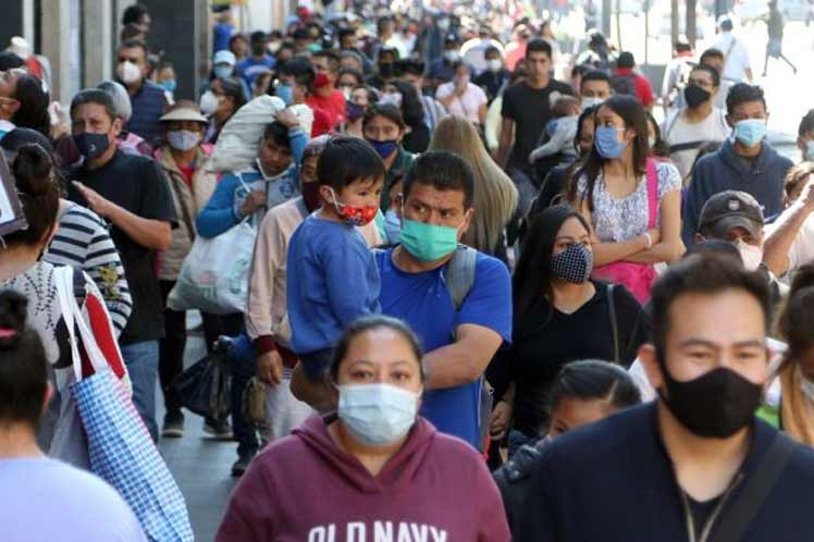 México reporta descenso de contagios y muertes por la Covid-19