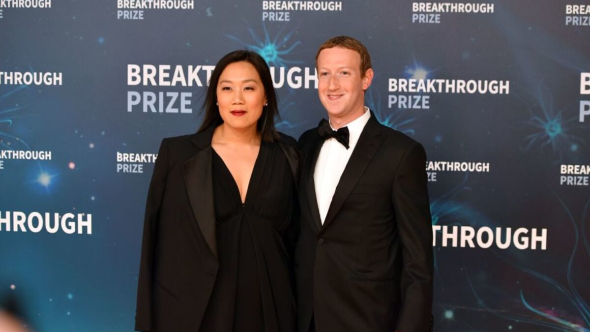 Mark Zuckerberg y su esposa son demandados por dos exempleados
