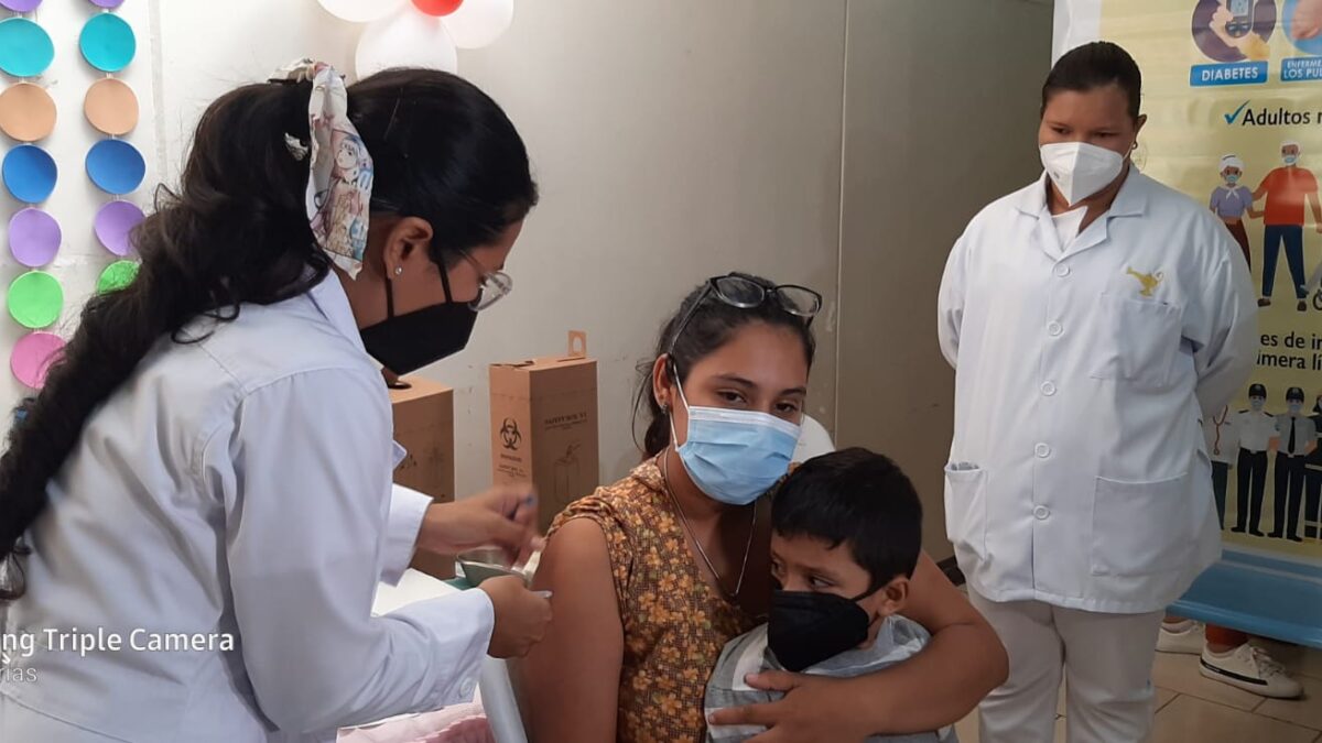 Nicaragua alcanza 40.3% de población vacunada contra Covid-19