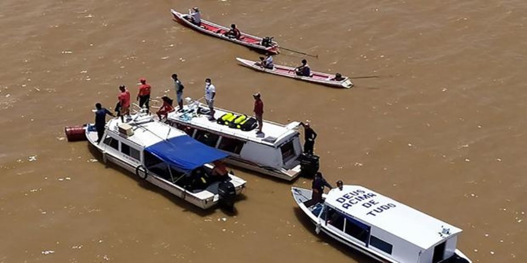 Varios muertos y desaparecidos deja el naufragio de un barco en Brasil