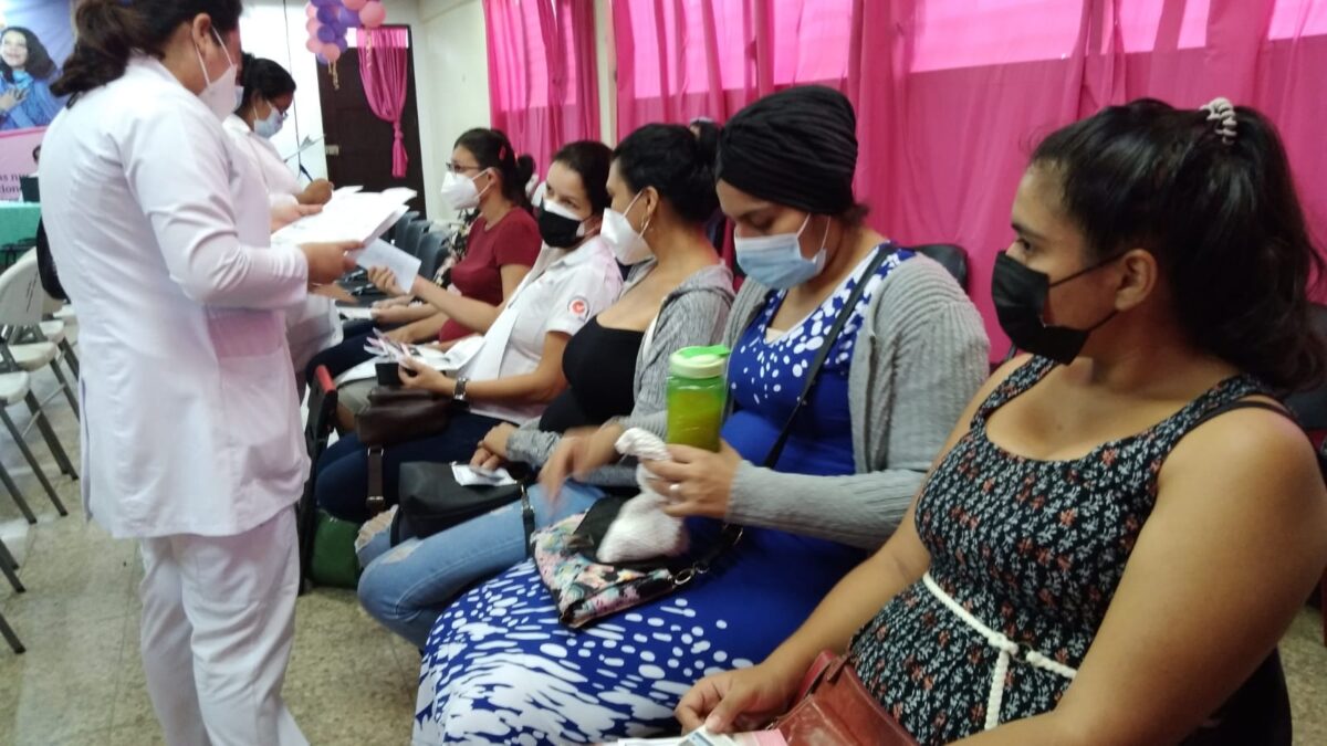 Embarazadas de Zelaya y Managua podrán vacunarse contra la Covid-19