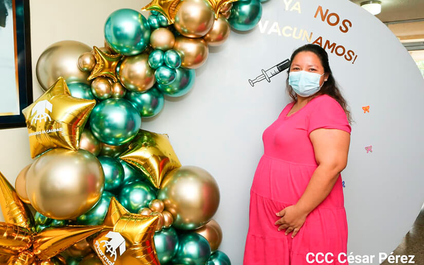 Masaya y Managua vacunarán a embarazada contras la Covid-19 este 15 de octubre
