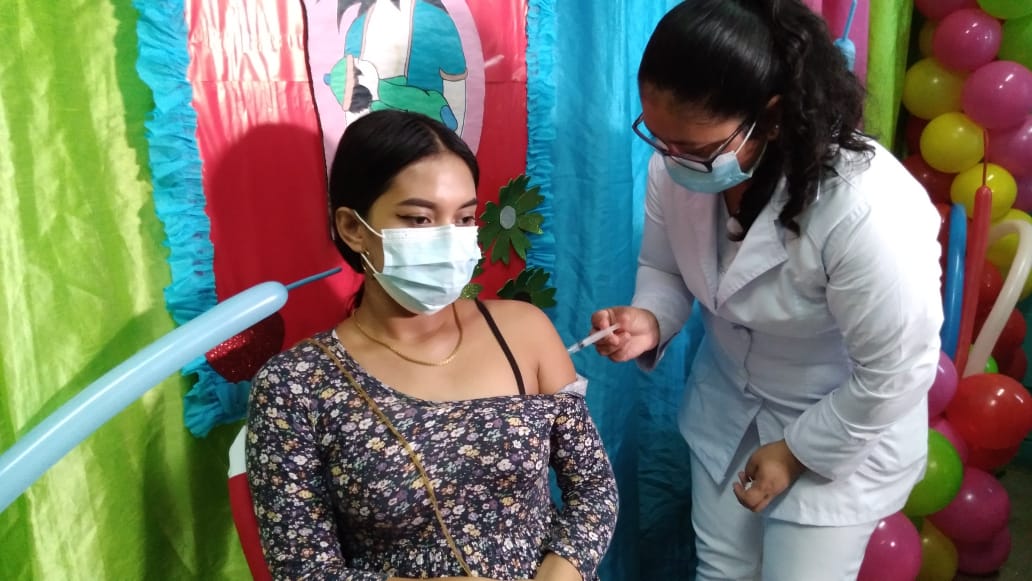 Minsa presenta informe de vacunación voluntaria contra la Covid-19 en Nicaragua