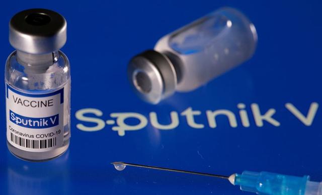 La OMS considera aprobar la Sputnik V como vacuna para fin de año