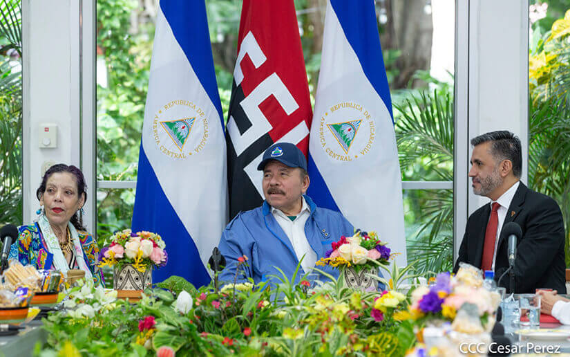 Presidente Ortega se reúne con el Srio. Ejecutivo del ALBA, Sacha Llorenti