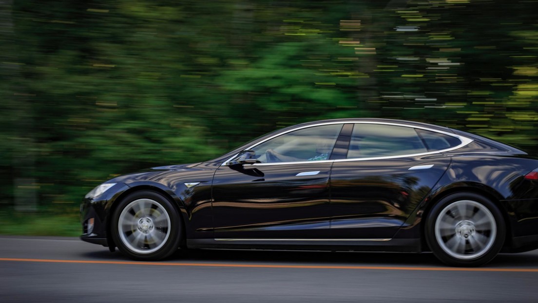 Model S Plaid: primer automóvil en alcanzar cuarto de milla en 8 segundos