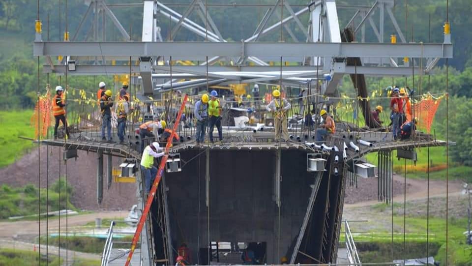 Avanza construcción del segundo puente más grande de Nicaragua en Wiwilí
