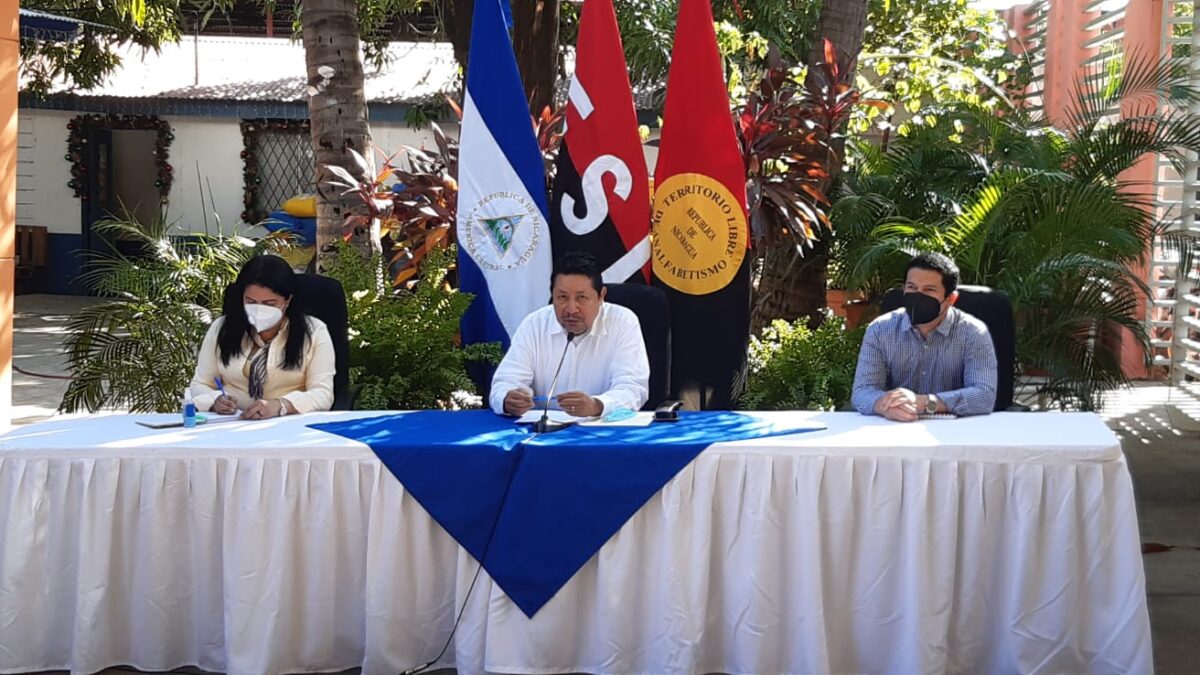 Inician exámenes finales en escuelas públicas de Nicaragua