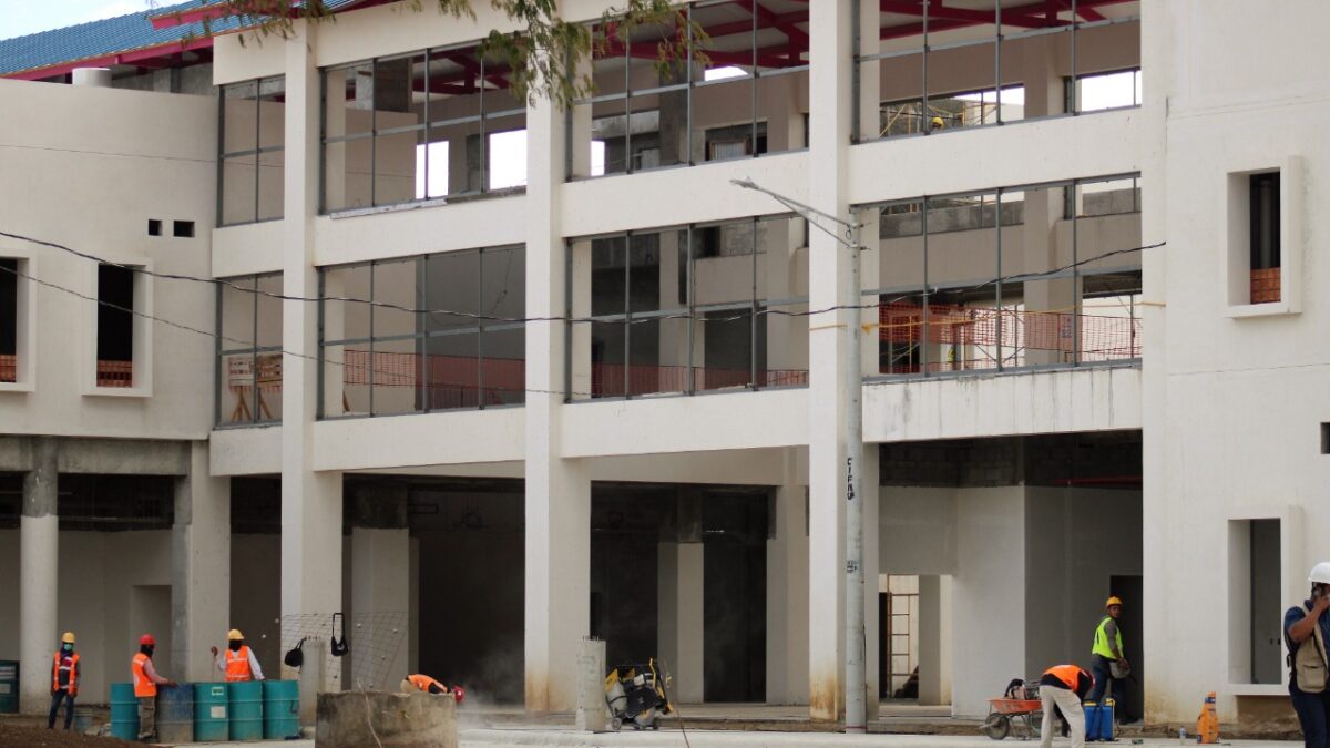 Avanzan a buen ritmo obras de construcción en el nuevo hospital de Ocotal