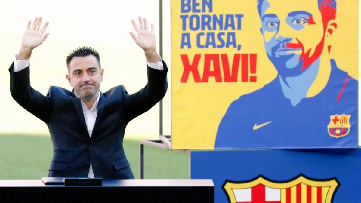 Xavi Hernández es presentado como técnico del Barcelona en el Camp Nou