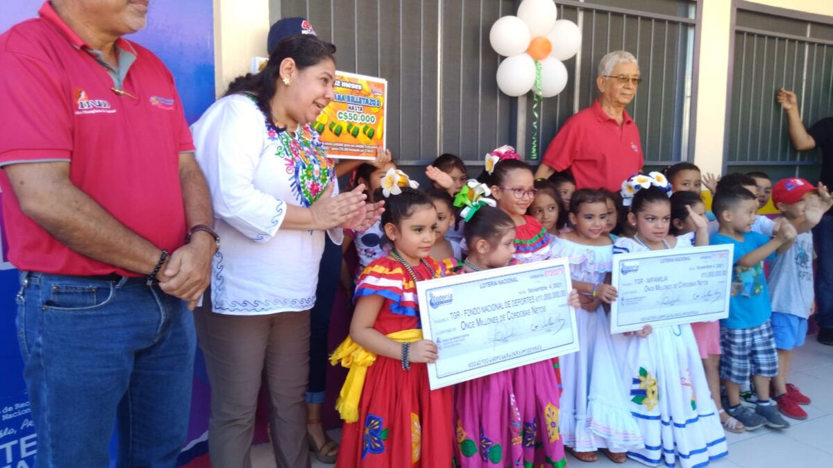Lotería Nacional entrega 22 millones de córdobas para programas sociales