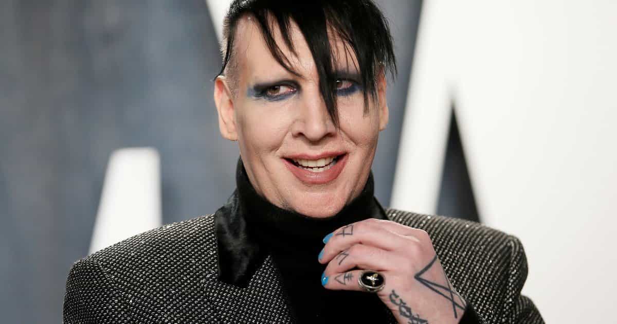 Marilyn Manson es investigado por tener un recinto de vidrio en su apartamento