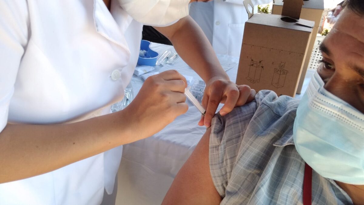 Nicaragua alcanza la mitad de su población total vacunada contra la Covid-19