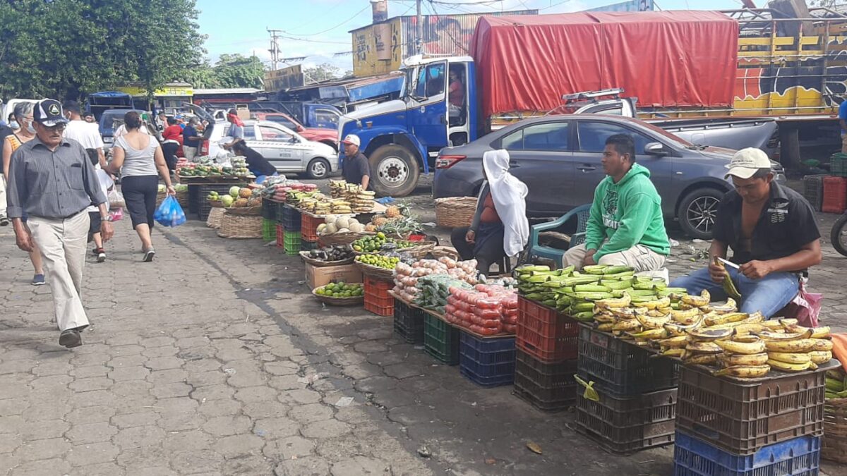Mercados de Managua, abastecidos de alimentos a precios estables