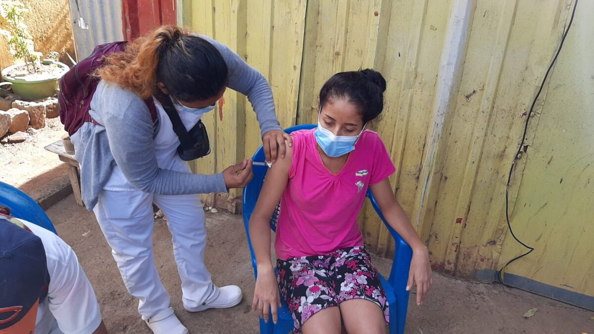 Nicaragua: vacunación contra la Covid-19 no se detiene aún en vacaciones