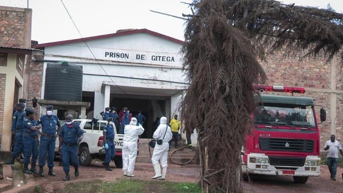 38 reos fallecieron tras incendio en una prisión de Burundi