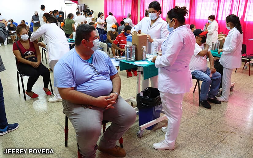Vacunación contra la Covid-19 avanza en comunidades de Tipitapa