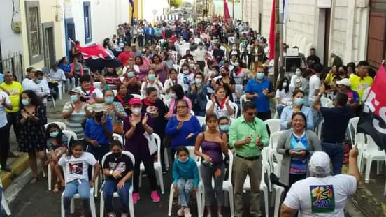 Caraceños celebran toma de posesión del Presidente Ortega