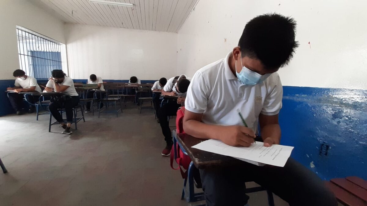 Menos estudiantes presentan exámenes de reparación en Managua