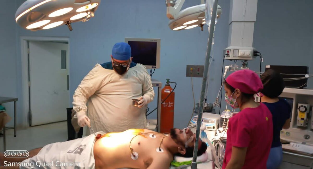 Pacientes son operados de manera gratuita en el hospital Manolo Morales