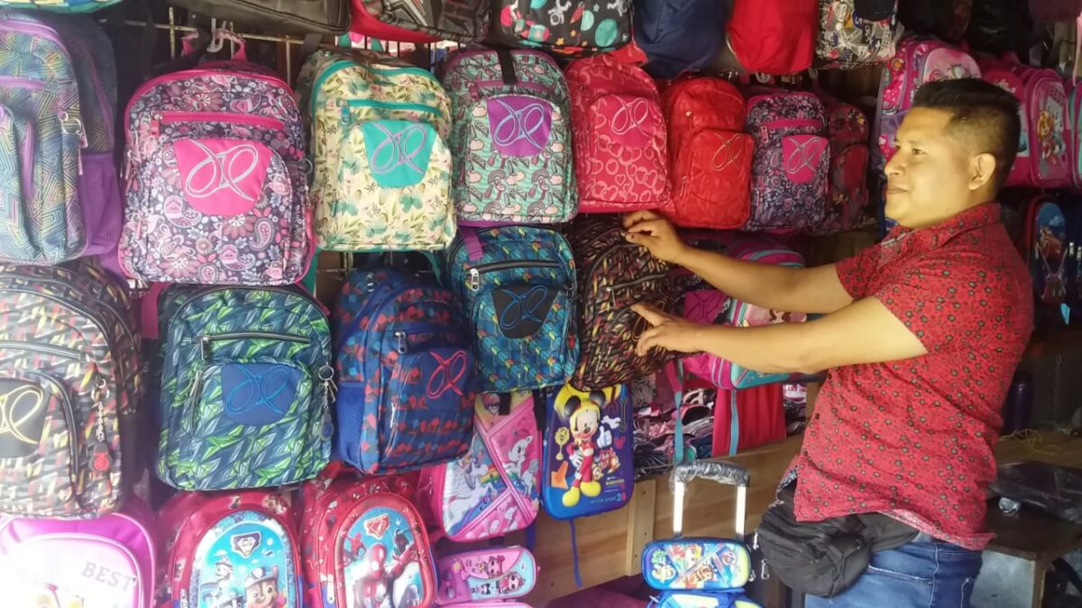 Comerciantes de Jinotepe ofrecen descuentos en útiles escolares