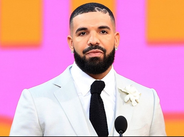 Drake podría ser demandado por colocar salsa picante a un preservativo