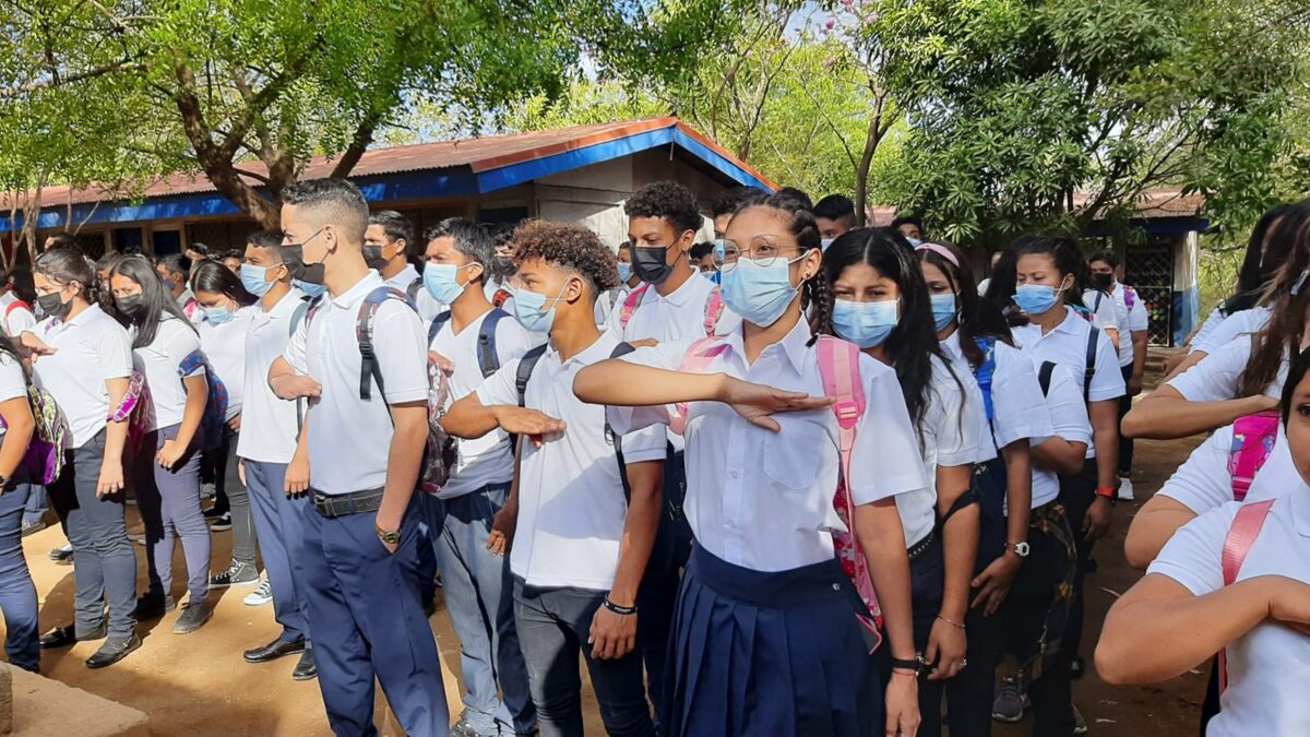 Nicaragua inicia Ciclo Escolar 2022 en la modalidad a distancia en el campo